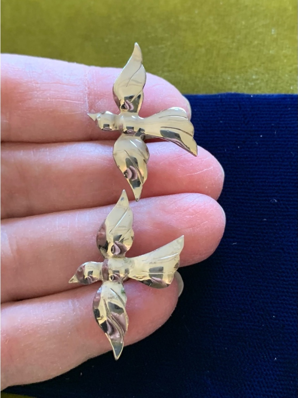 Vintage Polished Metal Dove Earrings - Shiny Silver Tone